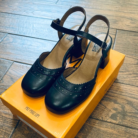 Miz Mooz Shoes - Miz Mooz Black Leather Mary Jane Slingback Heels. Unworn. Beautiful shoes